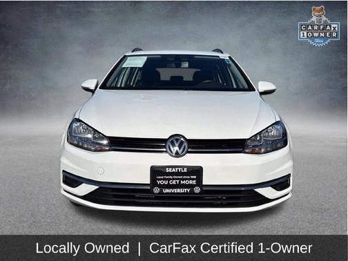Pure White 2019 Volkswagen Golf SportWagen TSI S