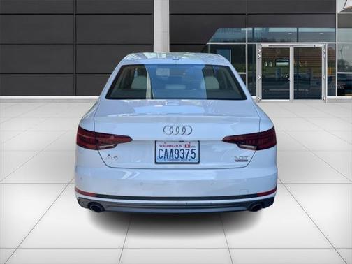 2018 Audi A4 2.0T Premium Plus