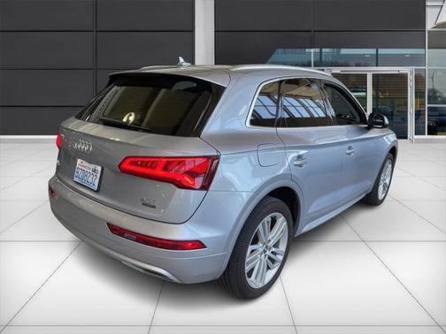 2018 Audi Q5 2.0T Premium Plus