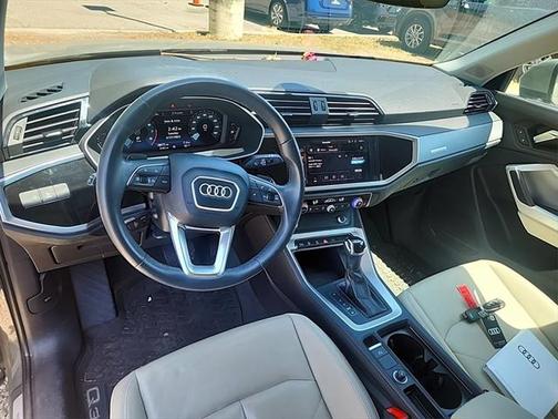 2022 Audi Q3 45 S line Premium Plus