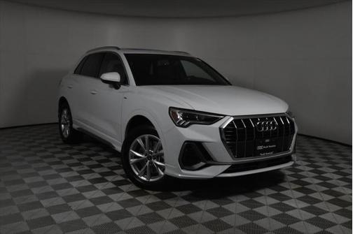 2025 Audi Q3 45 S line Premium Plus