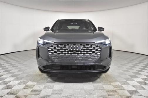 2025 Audi Q5 2.0T Premium Plus
