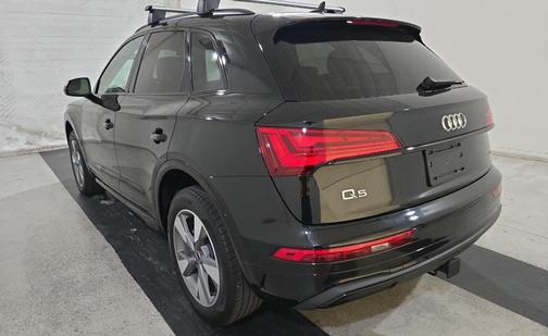 2024 Audi Q5 40 Premium Plus