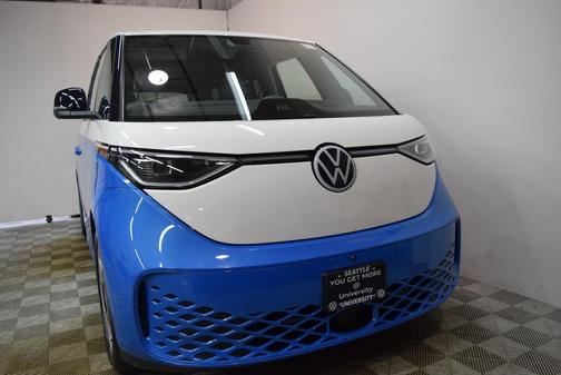 2025 Volkswagen ID. Buzz Pro S Plus