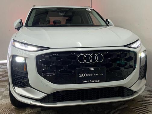2026 Audi Q3 S line