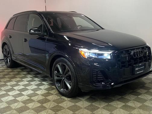 2026 Audi Q7 55 Premium Plus