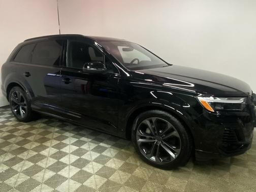 2026 Audi Q7 55 Premium Plus