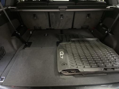 2026 Audi Q7 55 Premium Plus