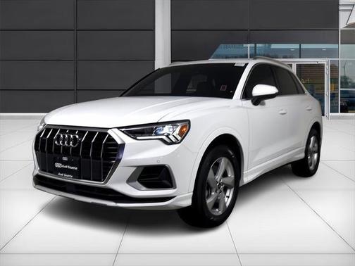 2022 Audi Q3 40 Premium Plus