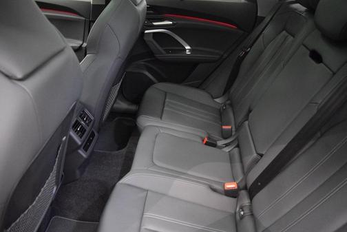 2025 Audi Q5 2.0T Premium Plus