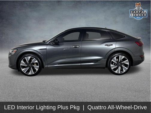 Daytona Gray Pearl 2024 Audi Q8 55 Prestige