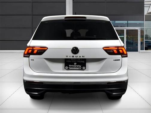 2024 Volkswagen Tiguan 2.0T SE 4MOTION
