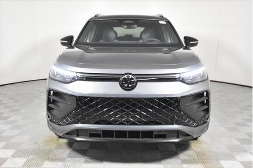 2025 Volkswagen Tiguan 2.0T SE R-Line Black 4MOTION