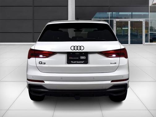 2024 Audi Q3 45 S line Premium Plus