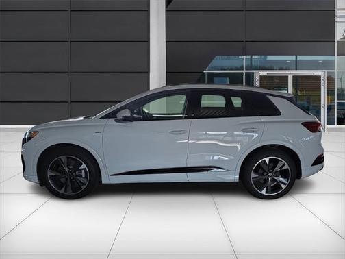 2024 Audi Q4 e-tron Premium Plus