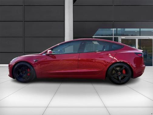 2018 Tesla Model 3 Performance