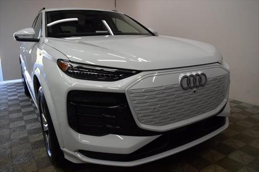 2025 Audi Q6 e-tron Premium
