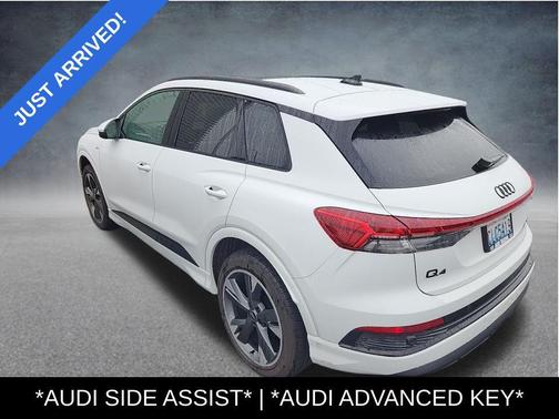 2024 Audi Q4 e-tron Prestige