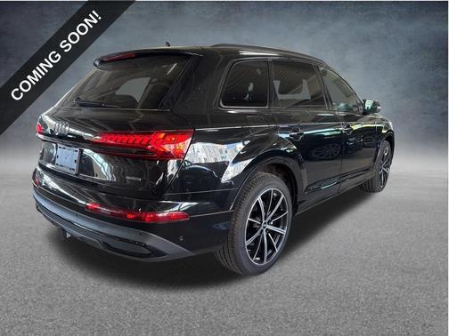 Black Metallic 2023 Audi Q7 55 Premium Plus