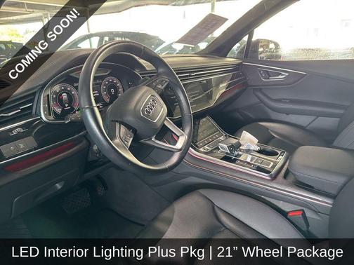 Mythos Black Metallic 2023 Audi Q7 55 Premium Plus