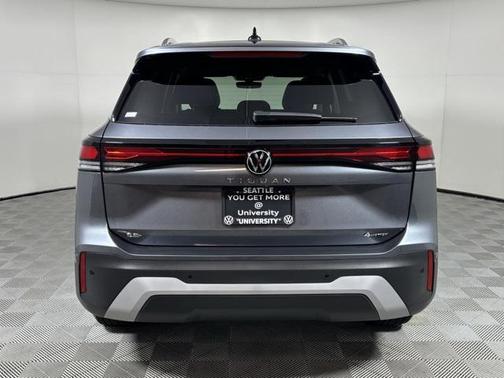 2025 Volkswagen Tiguan 2.0T SE 4MOTION