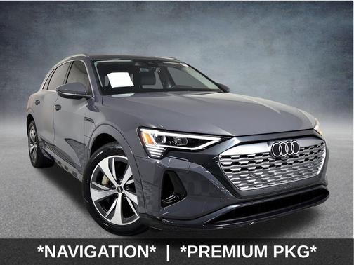 2024 Audi Q8 e-tron Premium
