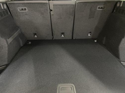 2025 Audi Q5 Premium TFSI quattro S tronic