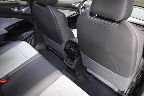 2025 Volkswagen ID.4 Pro