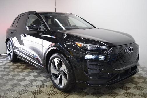 2025 Audi Q6 e-tron Prestige