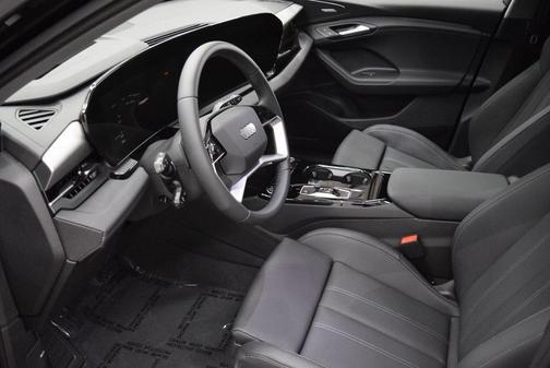 2025 Audi Q6 e-tron Prestige