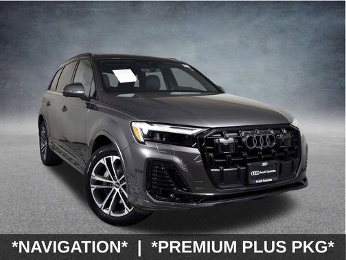 2025 Audi Q7 45 Premium Plus