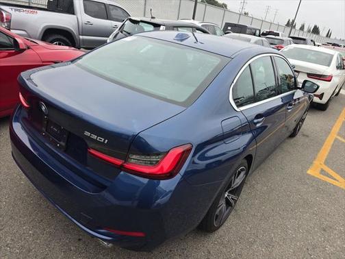 2024 BMW 330 i