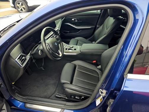 2024 BMW 330 i