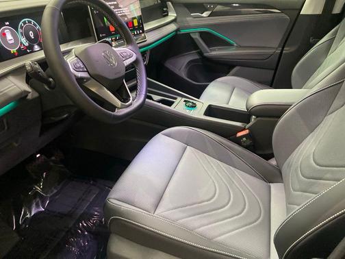 2026 Volkswagen Tiguan 2.0T SE 4MOTION