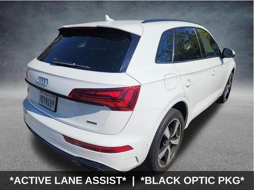2023 Audi Q5 45 S line Prestige