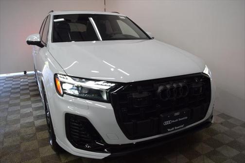 2025 Audi Q7 55 Prestige
