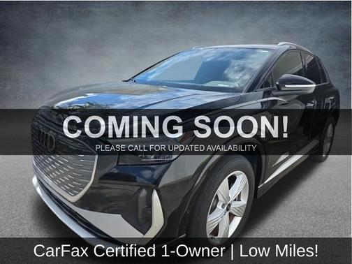 Mythos Black Metallic 2023 Audi Q4 e-tron Premium Plus