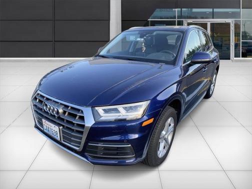 2018 Audi Q5 2.0T Premium Plus