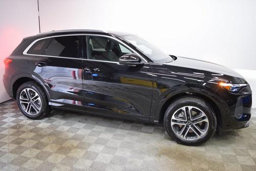 2025 Audi Q5 2.0T Premium Plus
