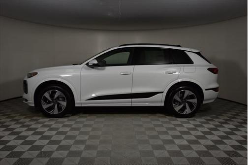 2025 Audi Q6 e-tron Premium