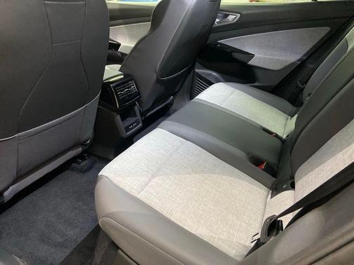 2026 Volkswagen ID.4 Pro