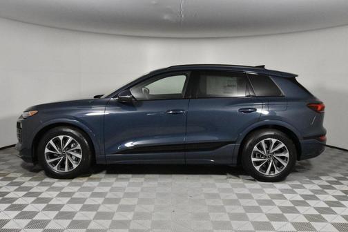 2025 Audi Q6 e-tron Prestige