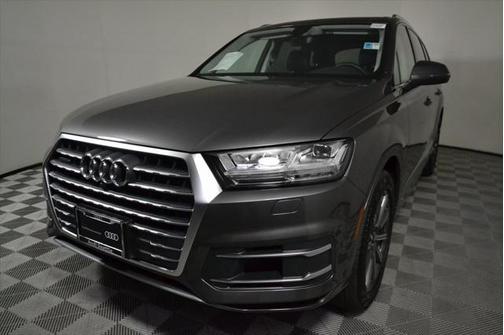 2019 Audi Q7 55 Premium Plus