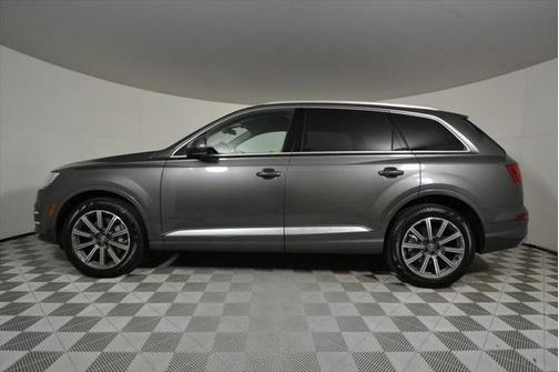 2019 Audi Q7 55 Premium Plus