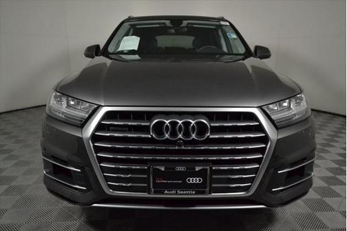 2019 Audi Q7 55 Premium Plus