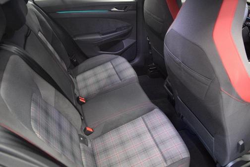 2025 Volkswagen Golf GTI 2.0T S DSG