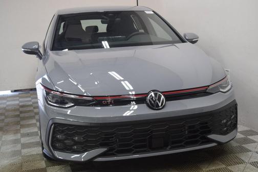 2025 Volkswagen Golf GTI 2.0T S DSG