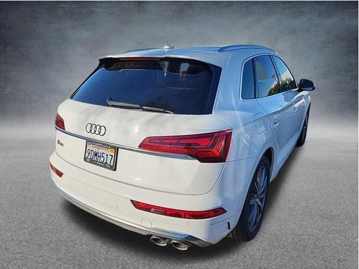 2023 Audi SQ5 3.0T Premium Plus
