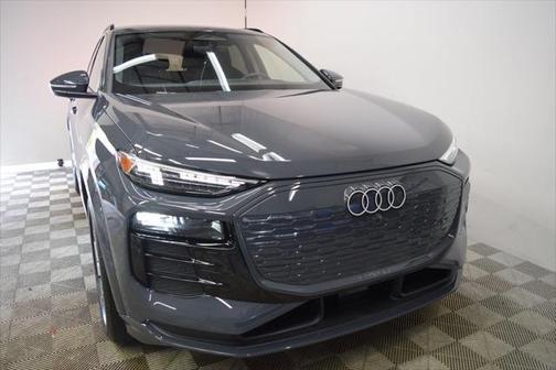 2025 Audi Q6 e-tron Premium