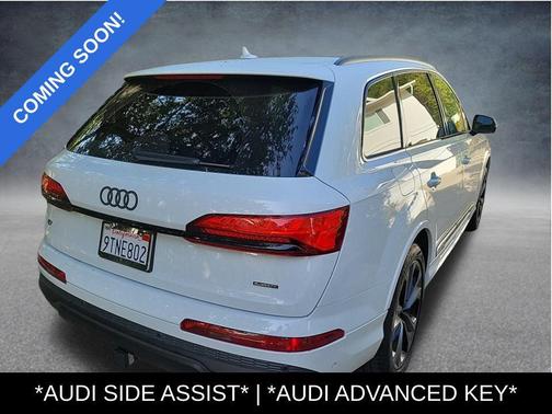 2025 Audi Q7 55 Premium Plus